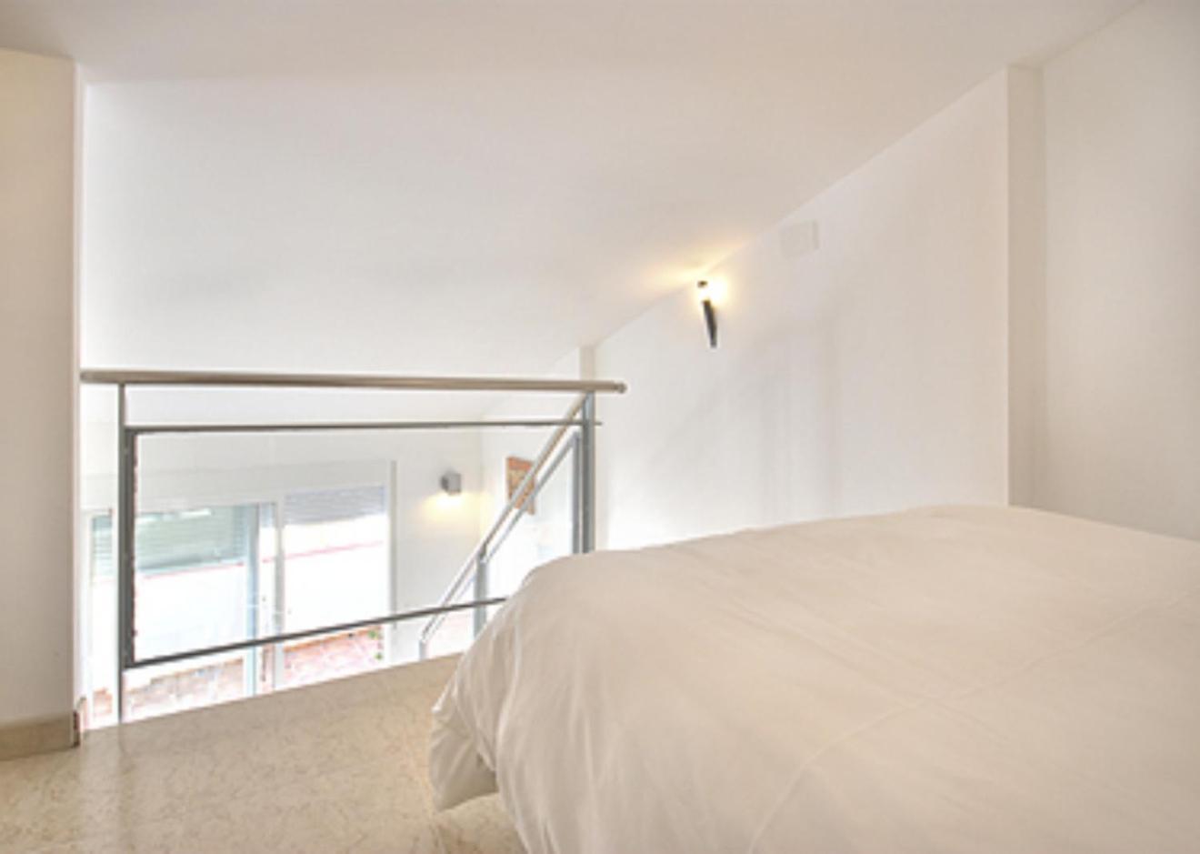 Апартаменты Beds & Breaks Pergolesi Валенсия Экстерьер фото